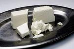 Mejerierne, som blandt andet producerer feta, er de hårdest ramte, når det gælder eksport til de arabiske lande. 
