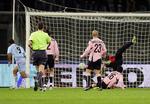 Nelo udligner for spanske Celta i kampen mod Palermo. Kampen endte 1-1. 