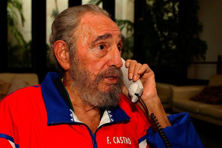 Fidel Castro er her angiveligt fotograferet i oktober. 
