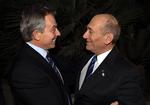 Den britiske premierminister Tony Blair mødtes i dag med sin israelske kollega, Ehud Olmert. 