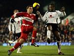 Viduka (tv) fik reduceret Fulhams føring, men det endte med nederlag til Middlesbroough. 