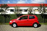 Motorhjelmen på VW Fox kan flyve op under kørslen. Indtil videre rettes fejlen ikke i Danmark 