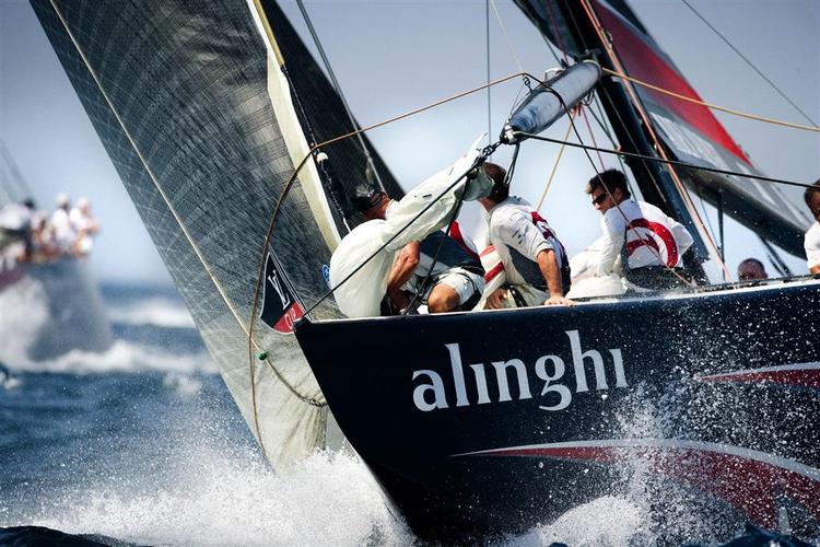 Kvalifikationen til Americas Cup begynder 16. april i Valencia. 