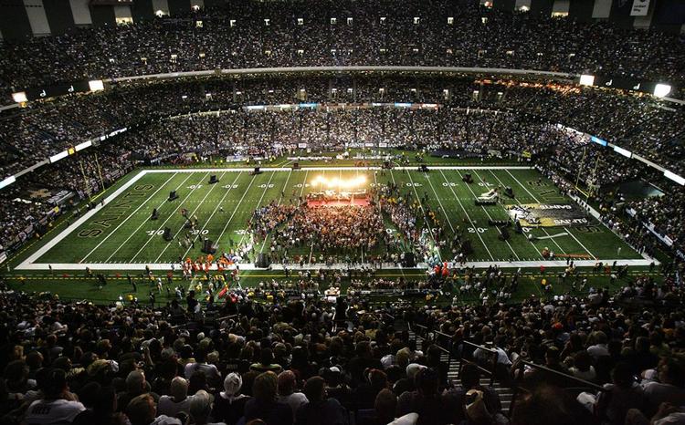 Danske Morten Andersen har nu både scoret flere point og flere "field goals" end nogen anden i amerikansk fodbold. 