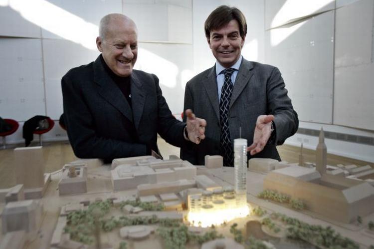 Norman Foster og Lars Liebst ved præsentationen af Tivolis kommende vartegn. 