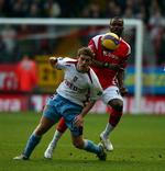 Charlton vandt vigtige point i bundstriden i England med en sejr over Aston Villa. 