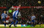 Manchester Uniteds Ole Gunnar Solskjær scorer mod Reading i 3-2 sejren over Reading. 