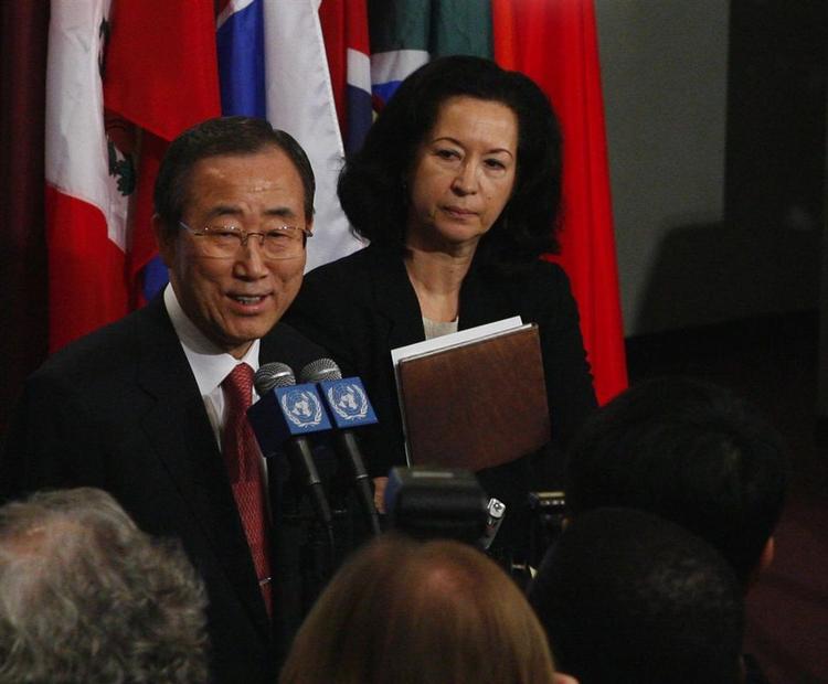 FN's nytiltrådte generalsekretær Ban Ki-Moon gjorde sig uheldigt bemærket, da han på sin første arbejdsdag, sagde, at hver enkelt nation må afgøre, om man vil gøre brug af dødsstraf. 
