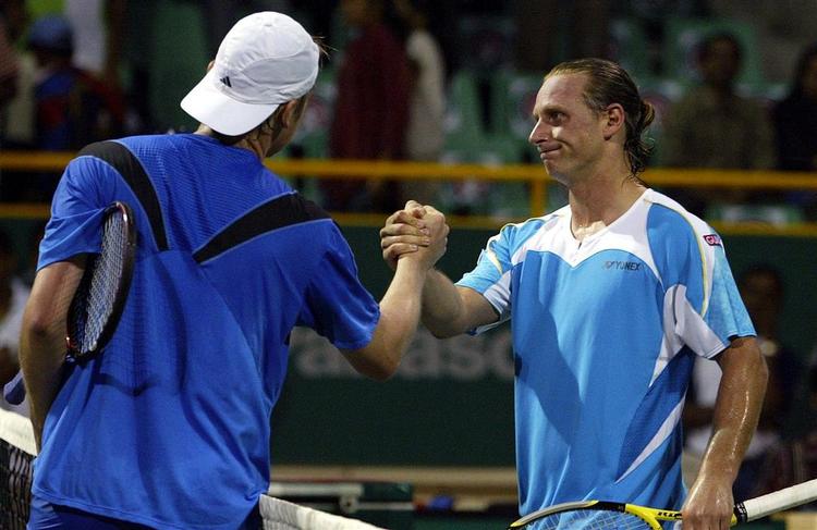Verdens nummer 84 slog nummer 8, da Kristian Pless (tv.) sendte David Nalbandian ud af Chennai Open. 