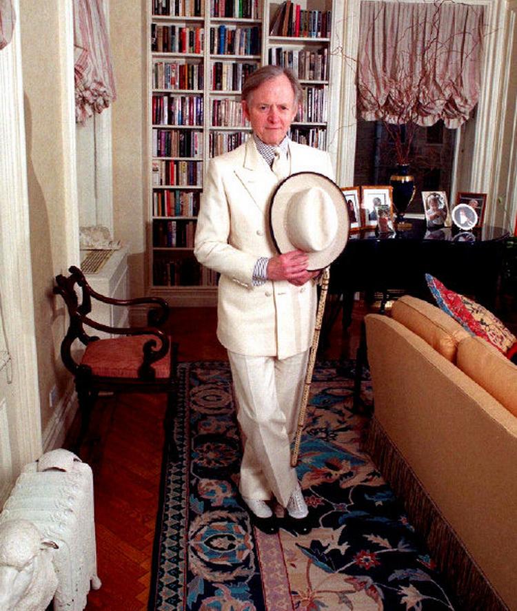 TOM WOLFE. Er overraskende kedelig i sin nye roman. Foto: Jim Cooper/AP 