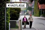 Sygeplejerskerne har foreslået en hotline, der skal aflaste vagtlægerne. 