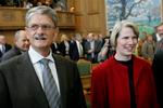 Socialdemokraternes Pia Gjellerup (th) forlader Folketinget. 