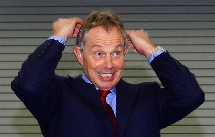 Den britiske premierminister Tony Blair synes, at Bush gør ret i at forøge antallet af soldater i Irak. 