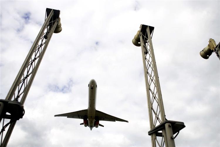 En boeing 757 fra Iceland Air mistede i går aftes en nødsliske, mens flyet var i luften. Flyet var på vej fra Reykjavik til København. På billedet er det dog et andet fly, som er ved at lande i Kastrup. 