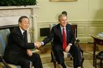 FN's nye generalsekretær Ban Ki-Moon og USA's præsident George Bush mødtes for første gang og formulerede bl.a. de store udfordringer for det internationale samfund. 