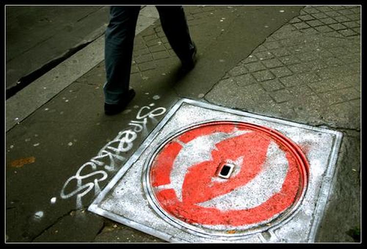 Street Kiss-logoet. 