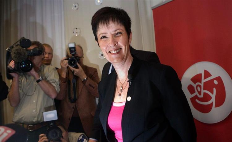 Mona Sahlin skal forsøge at generobre magten for Socialdemokraterne i Sverige, efter at de tabte Rigsdagsvalget sidste år til en borgerlig koalition. 