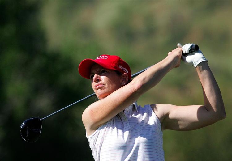 Juli Inkster udgør sammen med Pat Hearst det amerikanske hold, der var i aktion under torsdagens Pro-Am. 