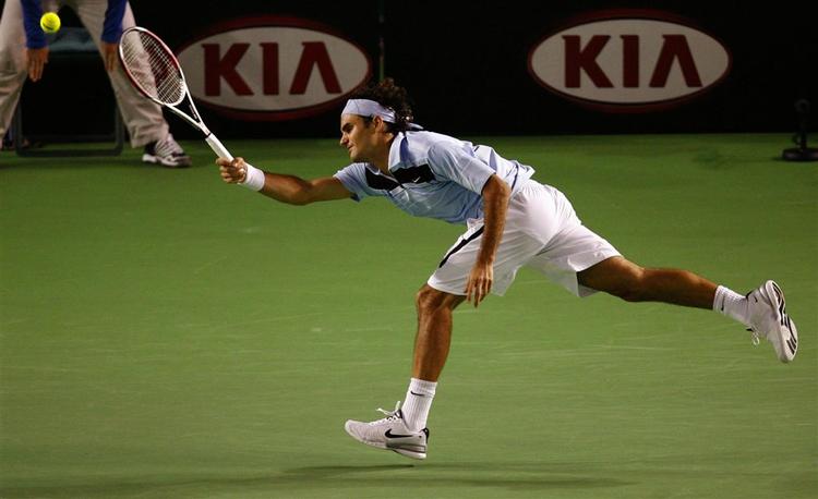 Verdens i særklasse bedste tennisspiller hos herrerne, Roger Federer, fortsætter med at feje al modstand til side ved Australian Open. 