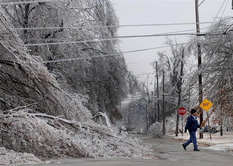 Oklahoma er ikke færdig med at rydde op efter ugens storm. Nu varsles der mere kulde og sne. 