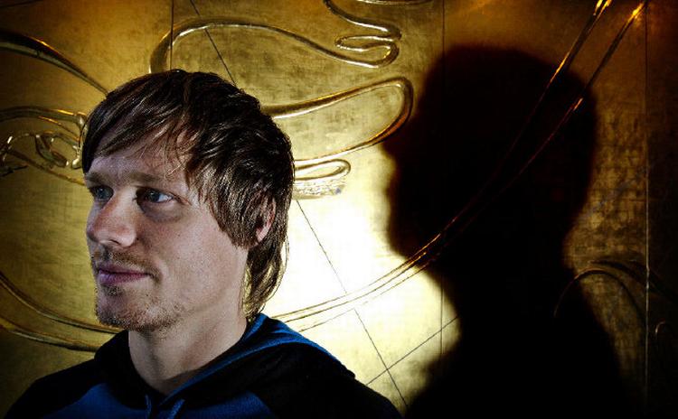 Presset? Backen Kasper Søndergaard er blevet kritiseret op til VM, der begynder i dag. Selv erkender han, at det ikke har været godt nok, men han er klar til at bevise, at han sagtens kan være med. 