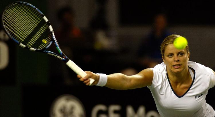 Kim Clijsters vandt klart i to sæt over ukrainsk spiller i nat. 