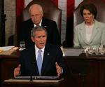 Demokraterne - heriblandt formanden for Repræsentanternes Hus Nancy Pelosi (th) - er ikke begejstrede for præsident Bush's tale i til nationen. 