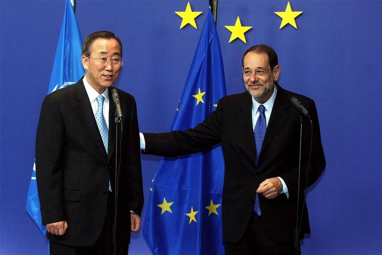 EU og FN er »på samme side« i bogen, når det gælder nøglespørgsmål, sagde Ki-moon under sit EU-besøg. 