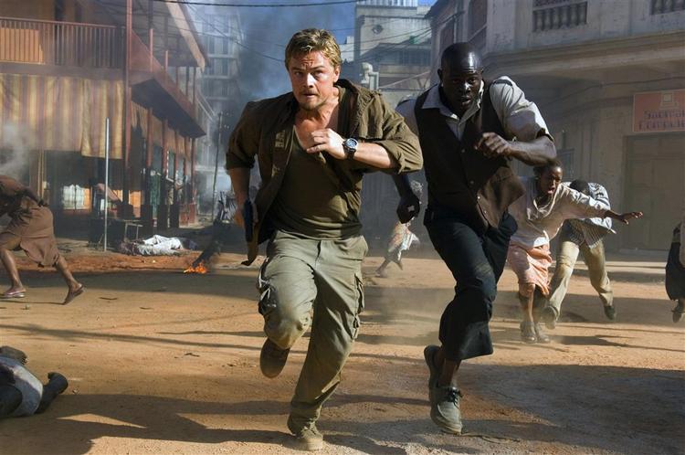 Superstjernen Leonardo DiCaprio i rollen som sydafrikansk lejesoldat og diamantsmugler i filmen 'Blood Diamond'. 