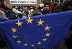 Den spanske udenrigsminister, Miguel Ángel Moratinos, mener at EU's kuldsejlede forfatningstraktat er 'et fantastisk dokument'. 