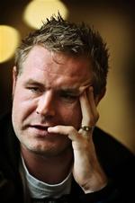 Joachim Boldsen tør ikke træne med, men puster ud inden kampen mod Polen. 