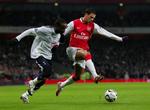 Arsenals Jeremie Aliadiere (th) scorede til 2-1 i den forlængede spilletid, da the Gunners spillede sig i Carling Cup-finalen. 