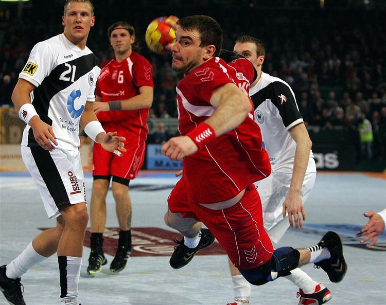 Polen slog Tyskland 27-25 i den indledende gruppe og drømmer om at gentage succesen i finalen. 
