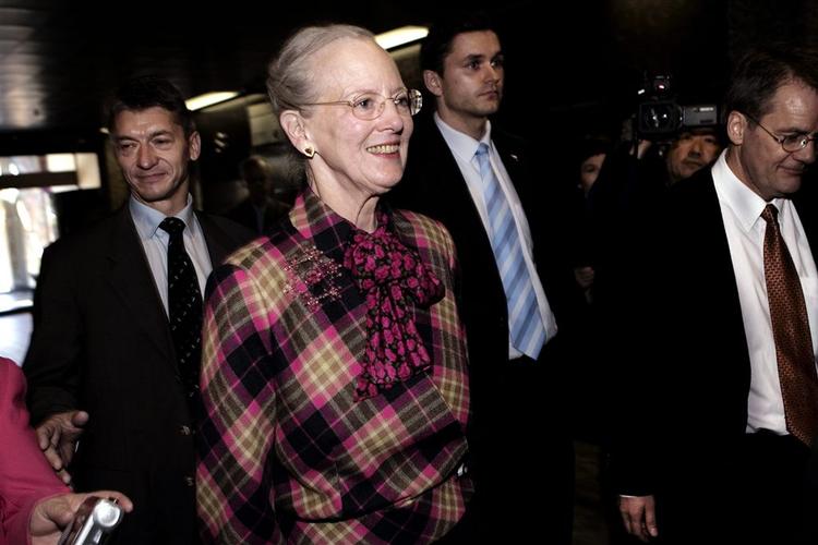 Dronning Margrethe skal opereres på torsdag. 