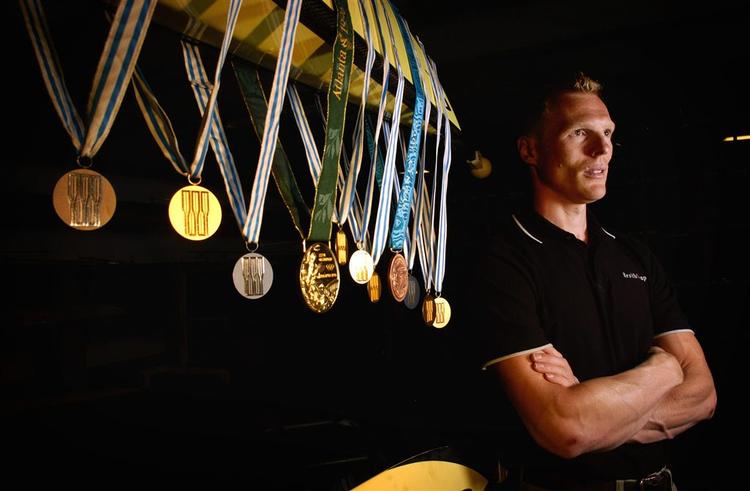 Eskild Ebbesen har været med til at vinde samtlige letvægtsfirerens medaljer fra 1994 til 2004. 