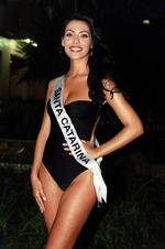 Den forhenværende Miss Brazil har været eftersøgt i flere måneder, men er nu dukket op i god behold. Den 24-årige kvinde ønskede bare at være alene. 