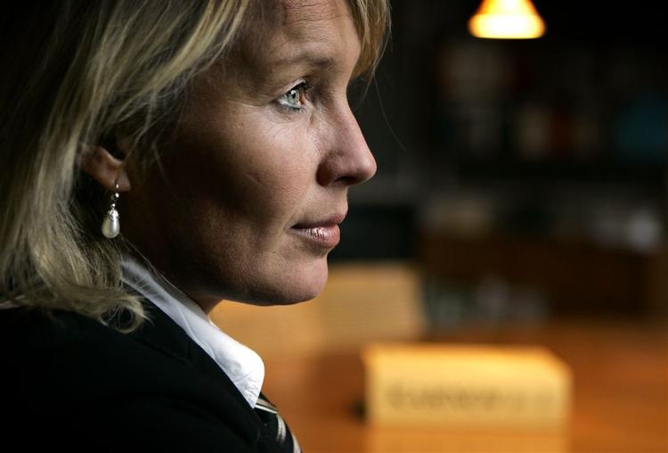 Justitsminister Lene Espersen (K) er bekymret over EU-kommissionens forslag om fælles strafferammer i EU for miljøforbrydelser. 