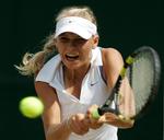 Den danske tenniskomet Caroline Wozniacki tager på en mindre turne i USA. 