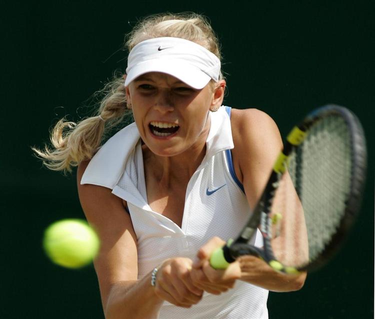 Den danske tenniskomet Caroline Wozniacki tager på en mindre turne i USA. 