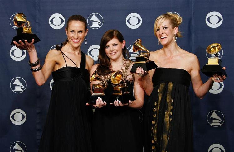 Trioen Dixie Chicks var topscorere ved gårsdagens Grammy uddeling. 