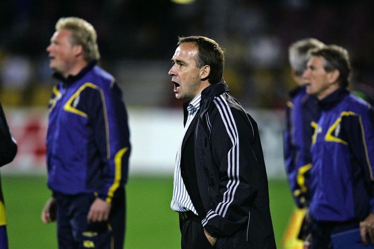 Keld Bordinggaard er træner for U21-landsholdet, der i 2006 både deltog i EM-slutrunden og blev slået ud af den næste turnering i efter et nederlag til Sverige. 