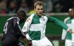 Daniel Jensen og Werder Bremen begyndte den internationale sæson med seks kampe i Champions League, men blev slået ud af Chelsea (billedet) og FC Barcelona. En tredjeplads i gruppespillet gav en plads i UEFA Cuppen. 