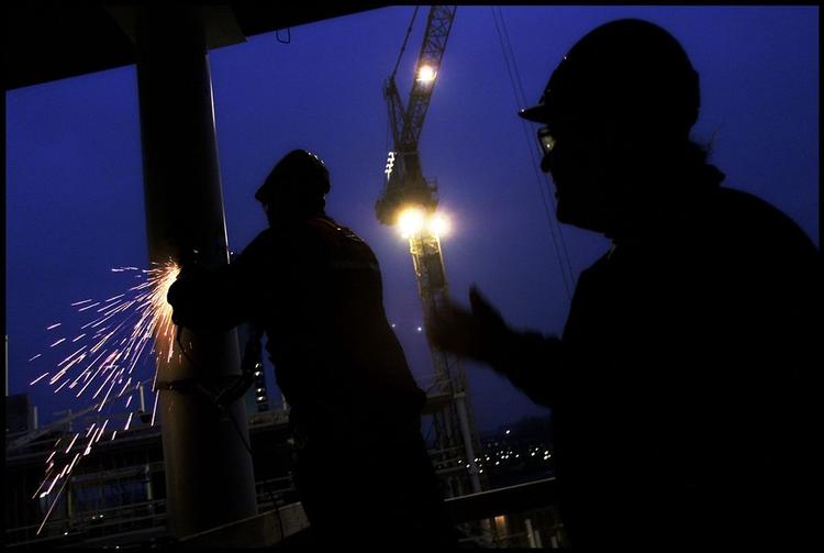 Flere fagforeninger vil have mørketallet for illegalt arbejde belyst. 