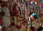 Foto fra en Højtidelighed for en dræbt norsk soldat i Afghanistan 2004. 