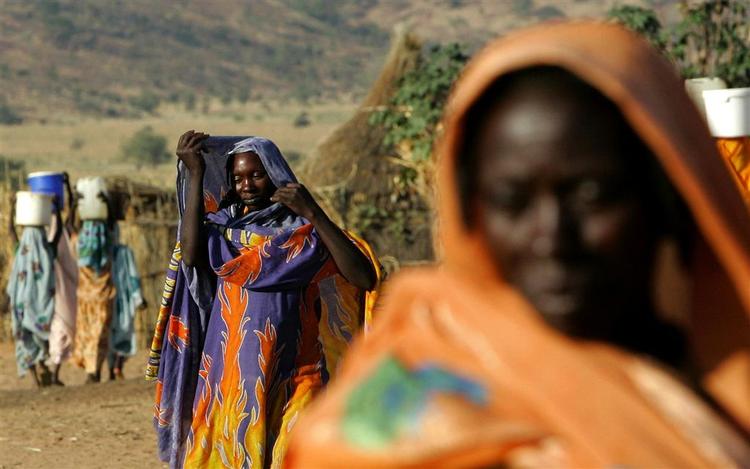Flygtninge fra Darfur har søgt over grænsen til Tchad for at sikre deres liv. Nu kan de også være i fare i Tchad 