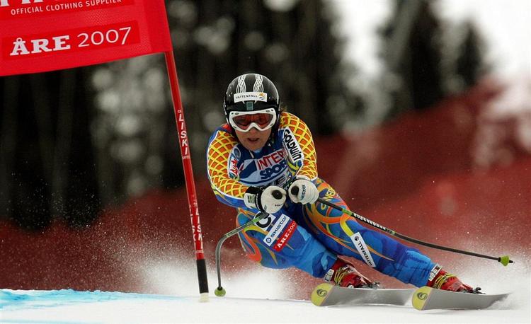 Sveriges Anja Pärson under søndagens holdkonkkurrence ved VM i Åre, der gav ny medalje til den svenske superstjerne. 