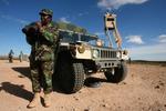 Den amerikanske hær overvåger grænsen til Mexico, hvor illegale indvandrere forsøger at krydse. 