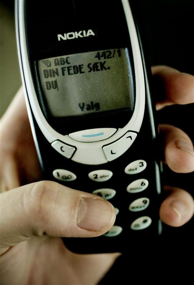 Der er mange måder at mobbe på. Og efter at mobilen er blevet alle børns eje, er der kommet en ny metode. 