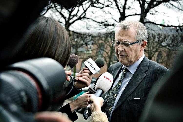 'Vi har fået en opfordring til at genoptage drøftelserne, og det gør vi så', siger DI-direktør Hans Skov Christensen. 