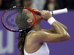 Amelie Mauresmo vandt 300.000 kroner mindre end sit mandlige modstykke, da hun erobrede sejrsskamlen i sidste års Wimbledon-turnering. 